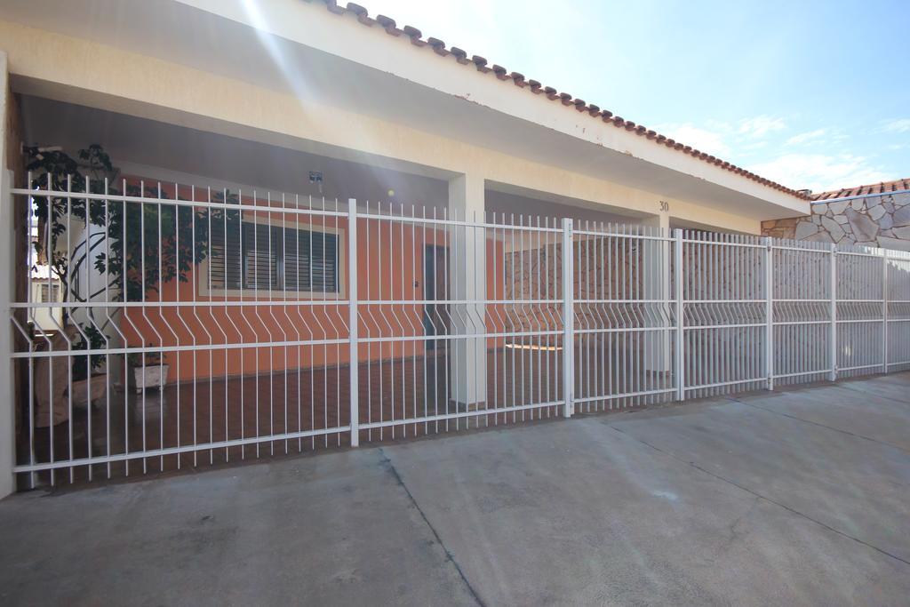 Casa Temporada Gratao 06 Min Dos Parques Thermas Olímpia Oda fotoğraf